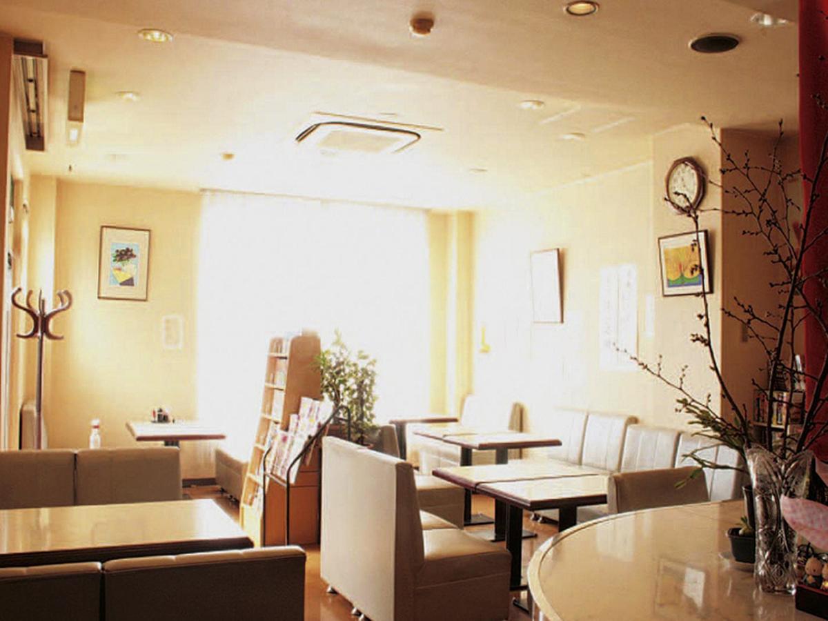היקונה Business Hotel Serikawa מראה חיצוני תמונה