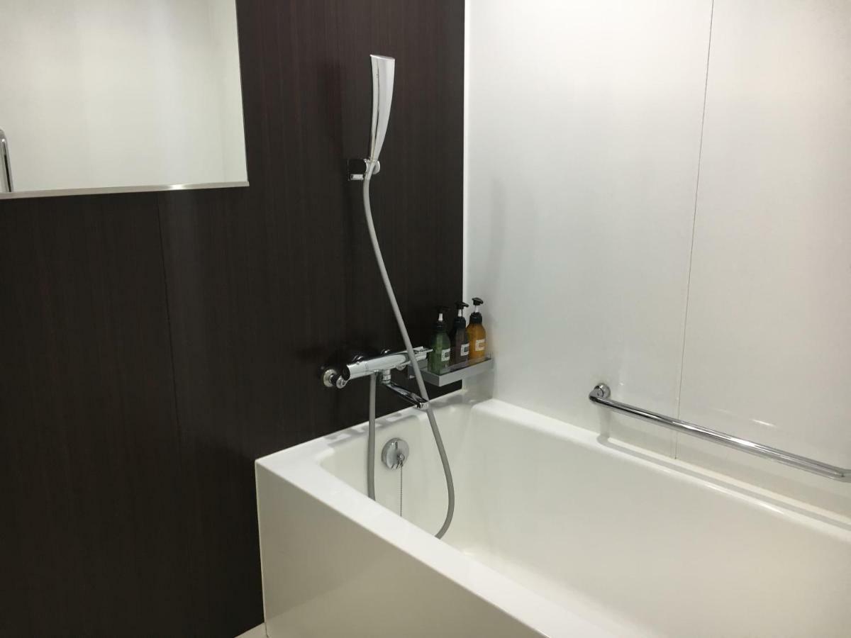 היקונה Business Hotel Serikawa מראה חיצוני תמונה